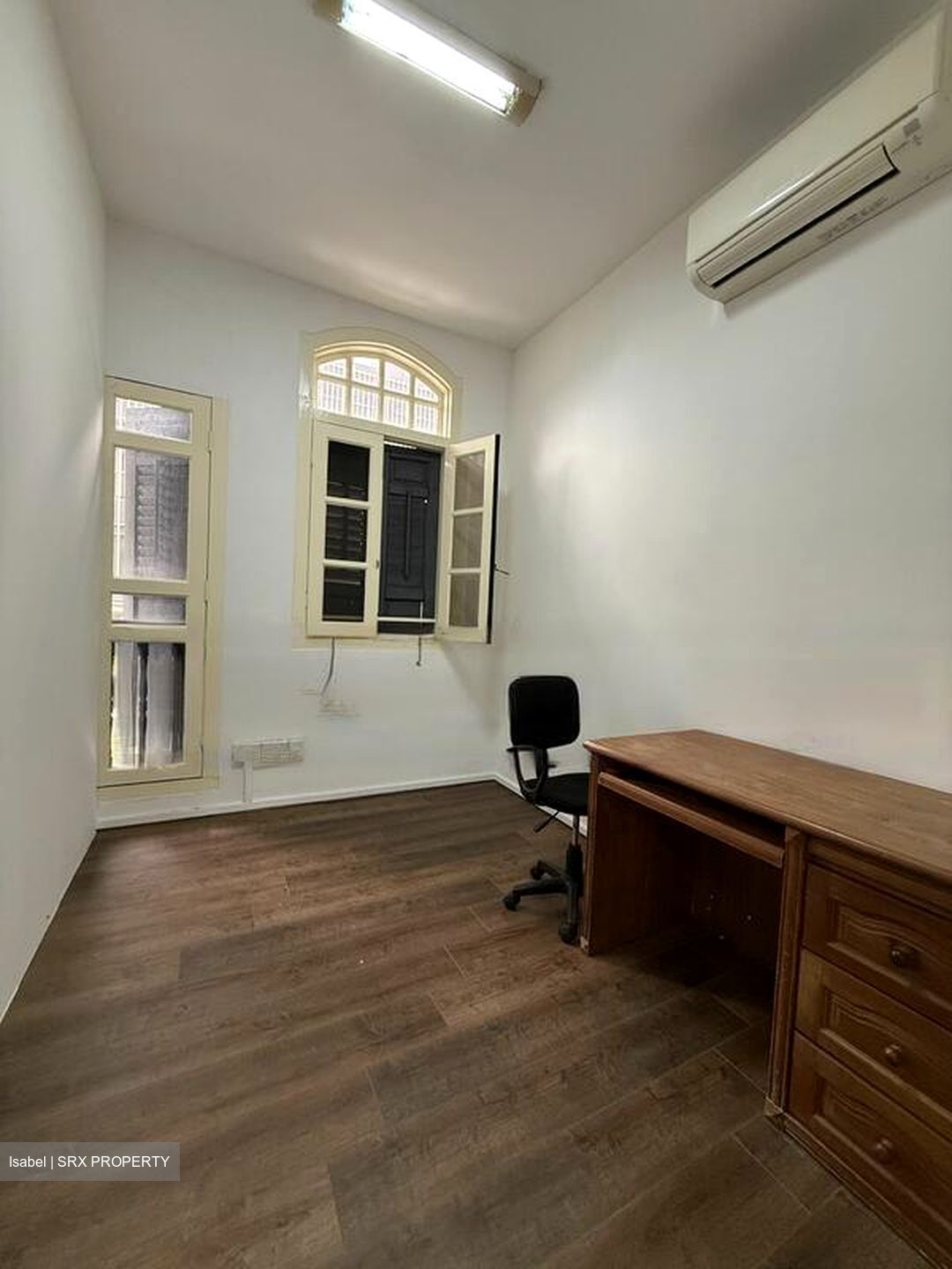 Geylang East Avenue 3 (D14), Office #453731411